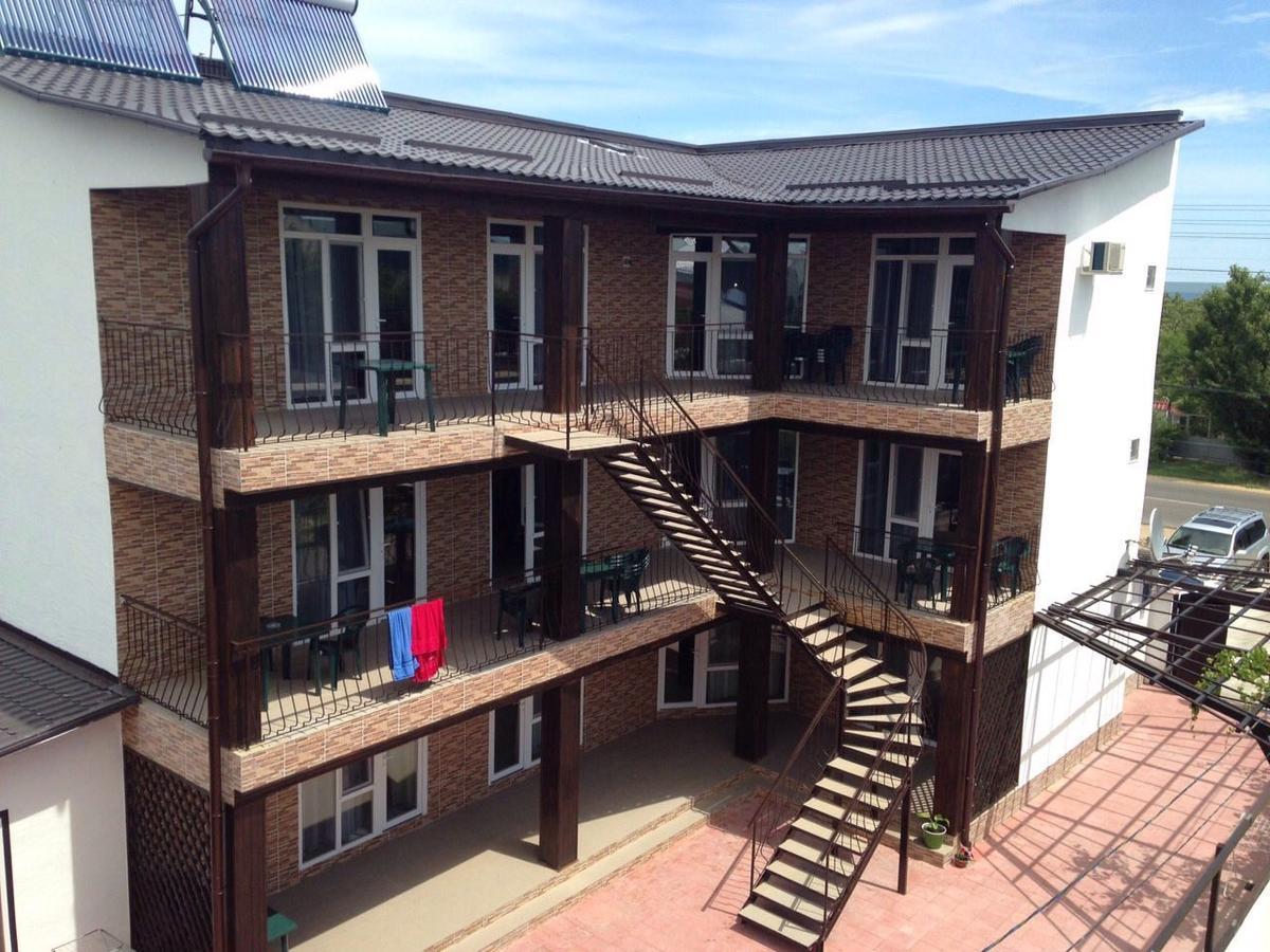 Мини-Отель  Аквитания Затока Экстерьер фото